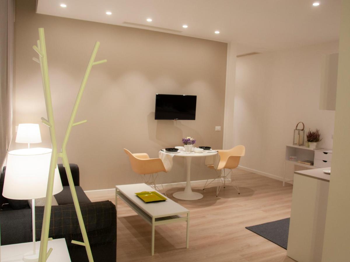 Nicola'S Apartments Бари Екстериор снимка